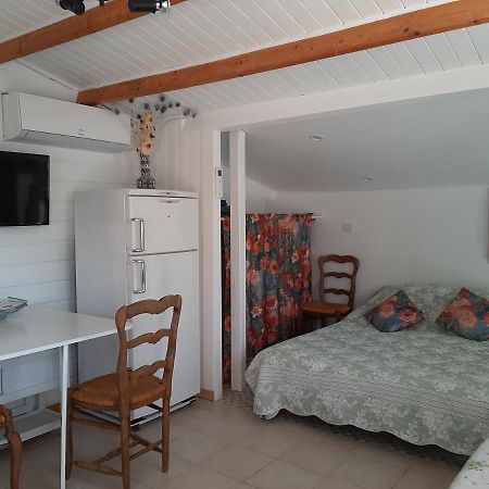 Chalet Au Pied Du Mont Ventoux Mormoiron Kültér fotó