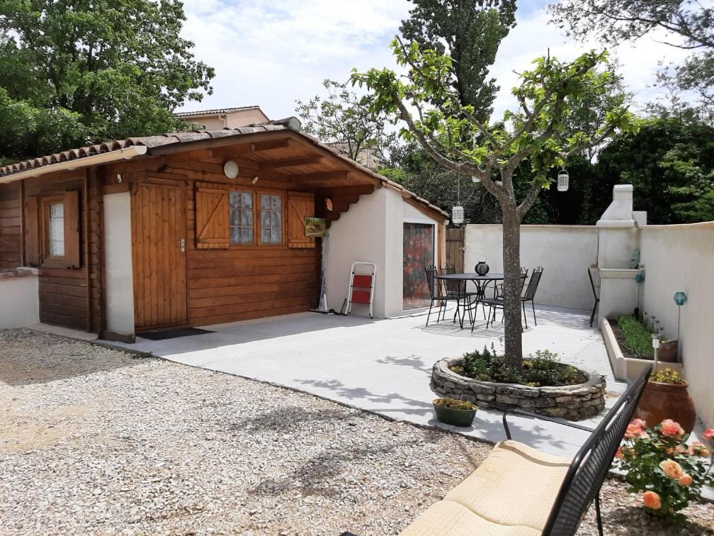 Chalet Au Pied Du Mont Ventoux Mormoiron Kültér fotó