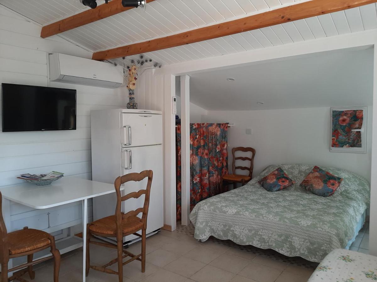 Chalet Au Pied Du Mont Ventoux Mormoiron Kültér fotó